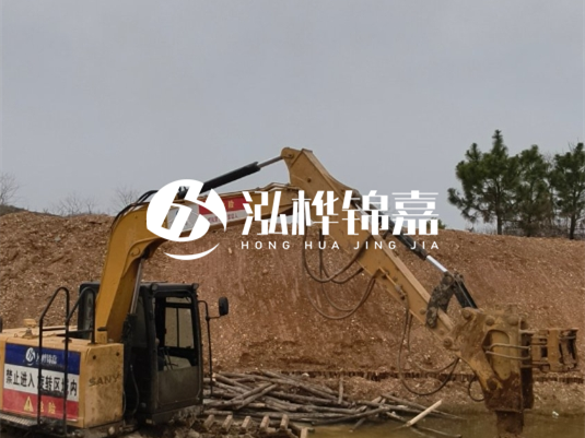 4 米防汛木樁多少根可以送貨上門？3 米松木樁 11-13 公分價格是多少？