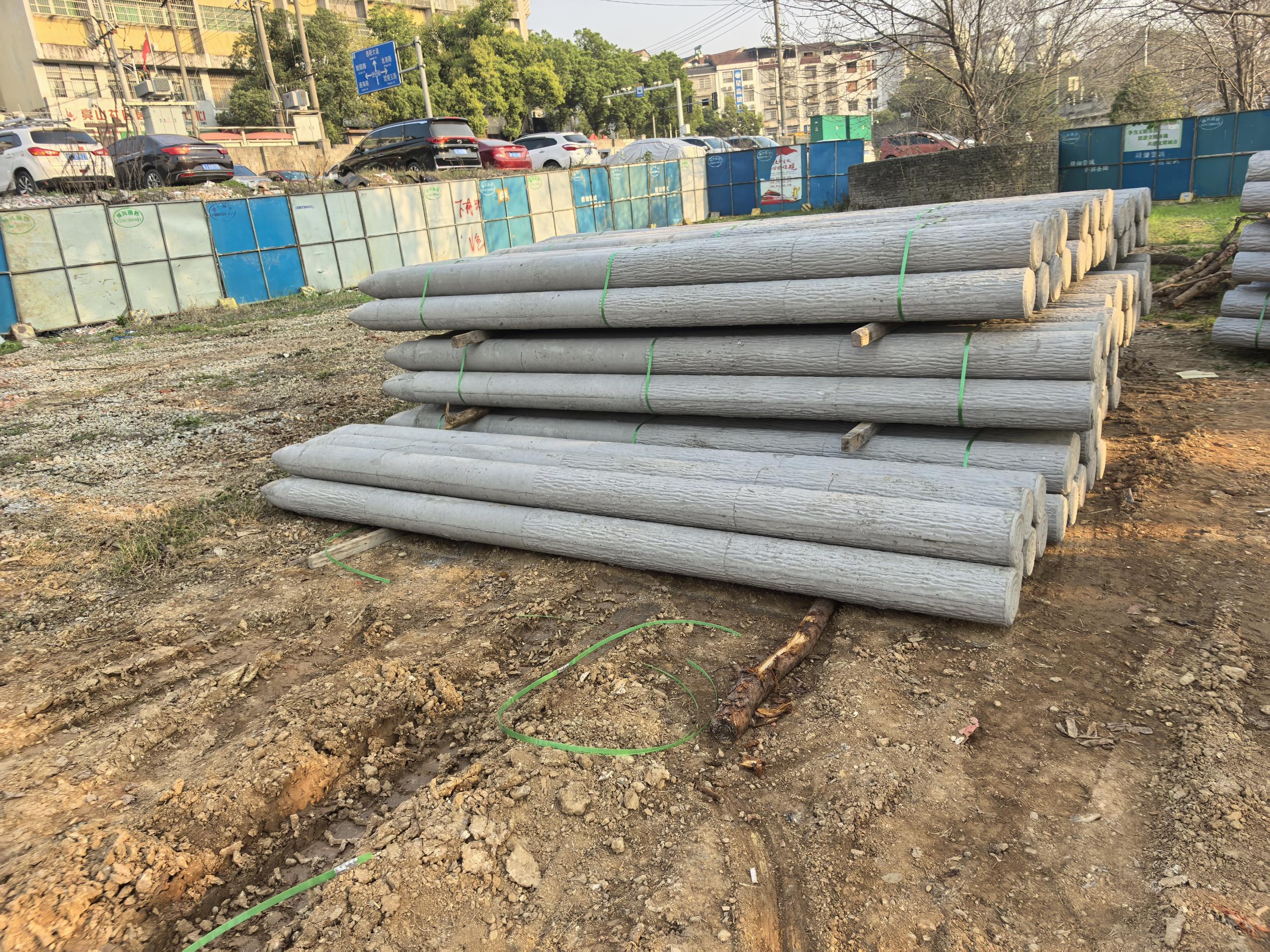 水泥仿木樁廠家泓樺錦嘉 - 水泥仿木樁適合用在河道護岸嗎？?